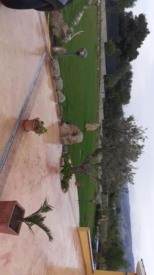 Indipendente Con Piscina Uso Esclusivo Internet Illimitato Villa ซินิสโกลา ภายนอก รูปภาพ