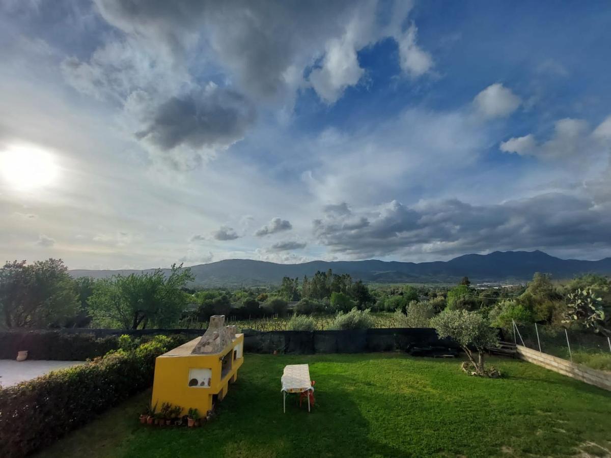 Indipendente Con Piscina Uso Esclusivo Internet Illimitato Villa ซินิสโกลา ภายนอก รูปภาพ